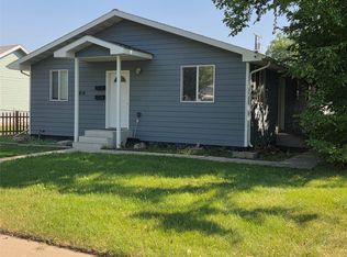 916 8th Ave S, Great Falls, MT 59405