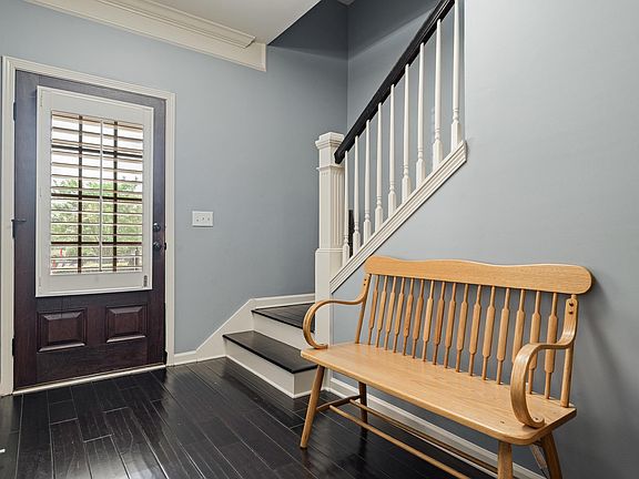 3rd image of 2115 Ross Park Ave