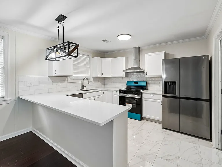 124 Denise Dr — Photo 11