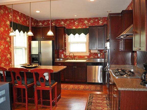 4th image of 3515 Southwood Dr