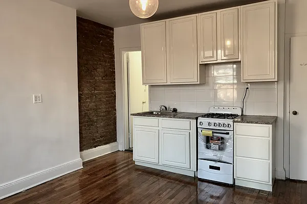 Rented by Corcoran | media 1