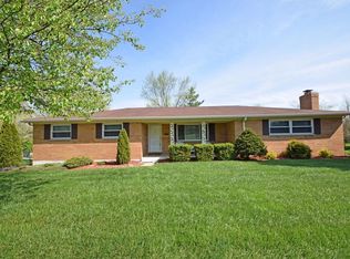9446 Gina Dr, West Chester, OH 45069
