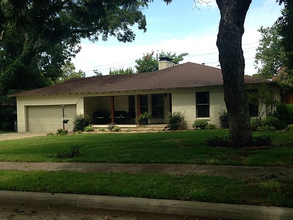 2nd image of 9921 Woodgrove Dr