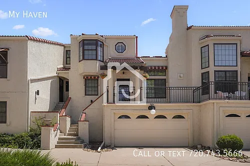 1620 S Quebec Way #4 Photo 1