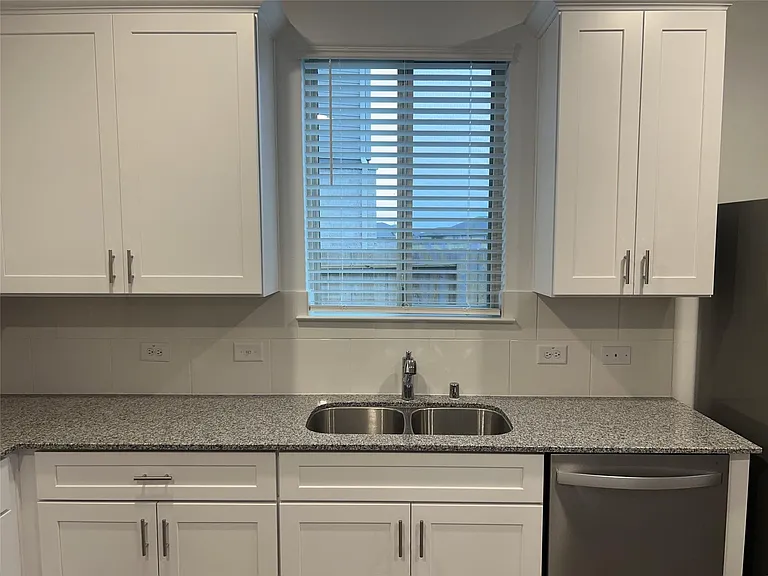 21110 Turtle Glen Ln — Photo 10