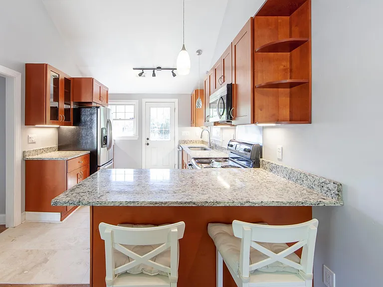 Kitchen granite counters!