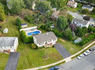 1727 Mill Rd, Upper Chichester, PA 19061