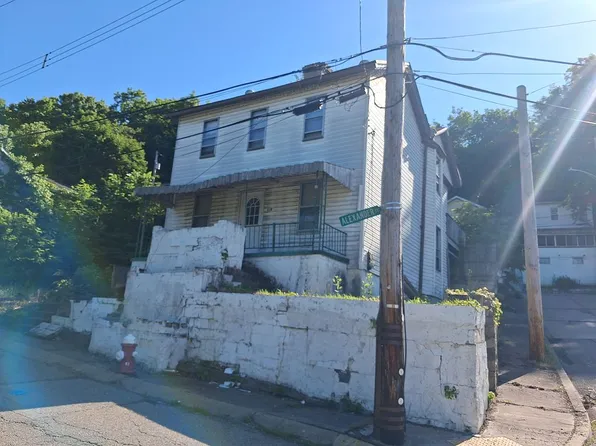 439 Alexander St, Mc Kees Rocks, PA 15136