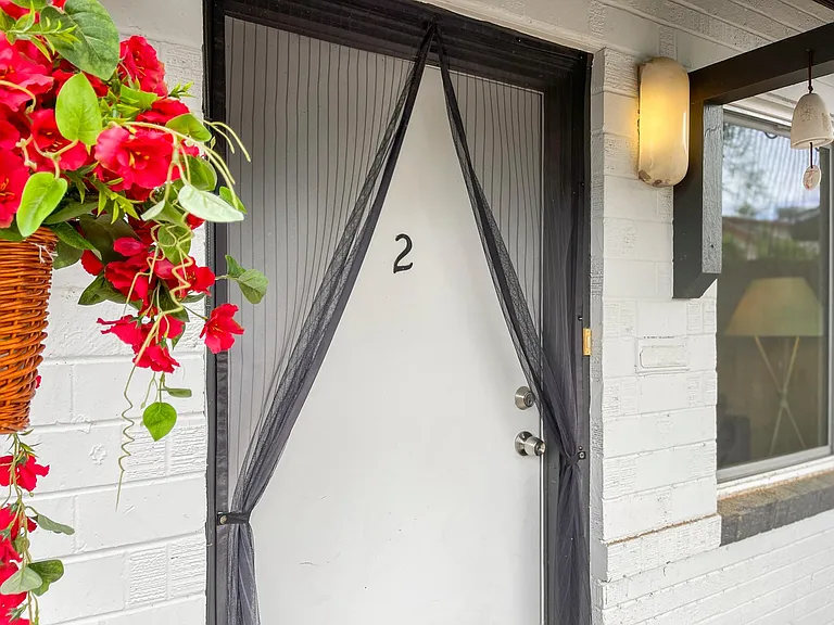 508 E Willetta St #2 — Photo 37