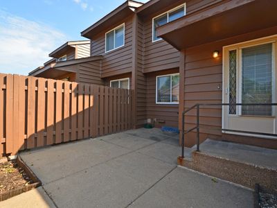 2436 Crestwood Dr, North Saint Paul, MN, 55109