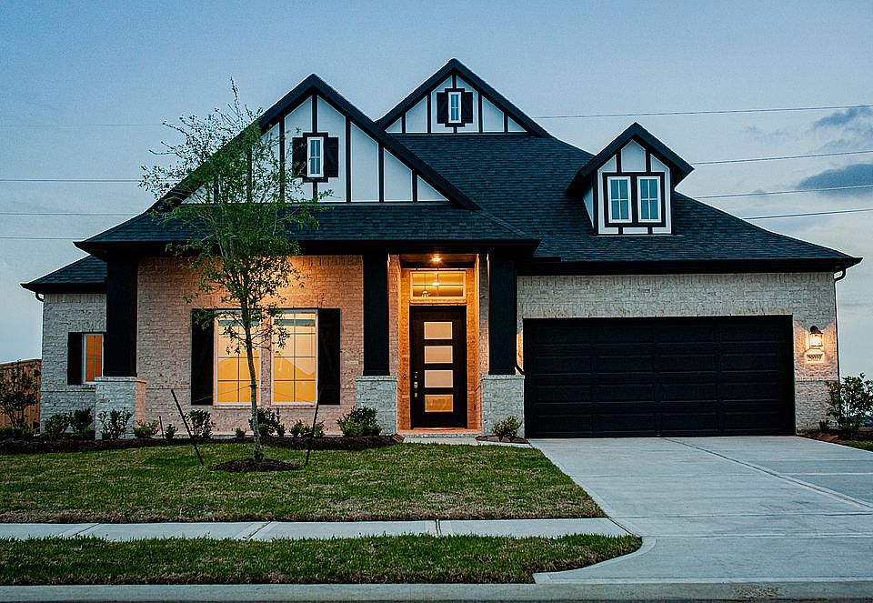 1st image of 29019 Nectar Island Ln