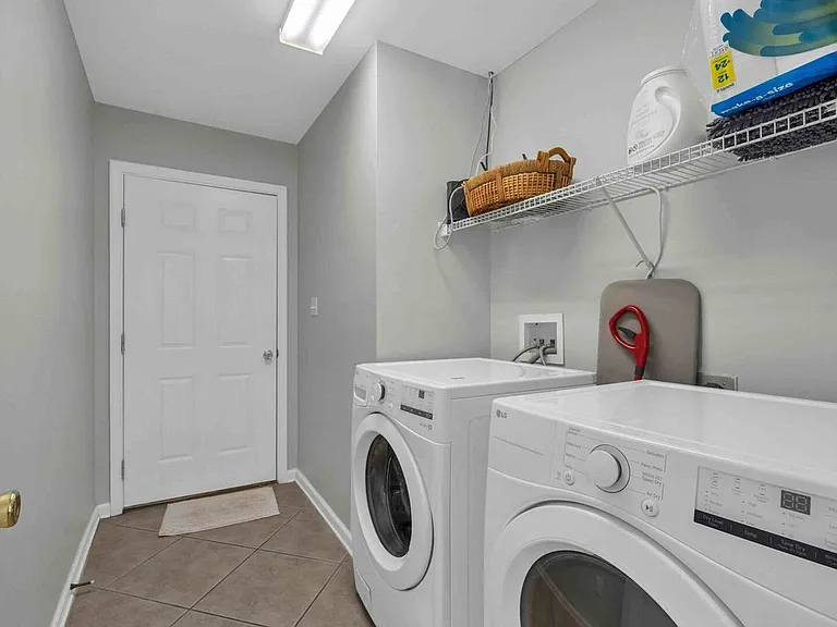 Laundry Room Cabinet