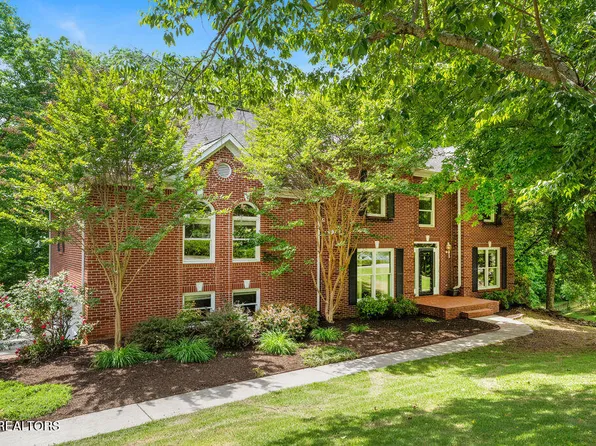 10708 Wood Oak Ct, Knoxville, TN 37922