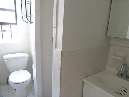 Rented by DSA Realty | media 22