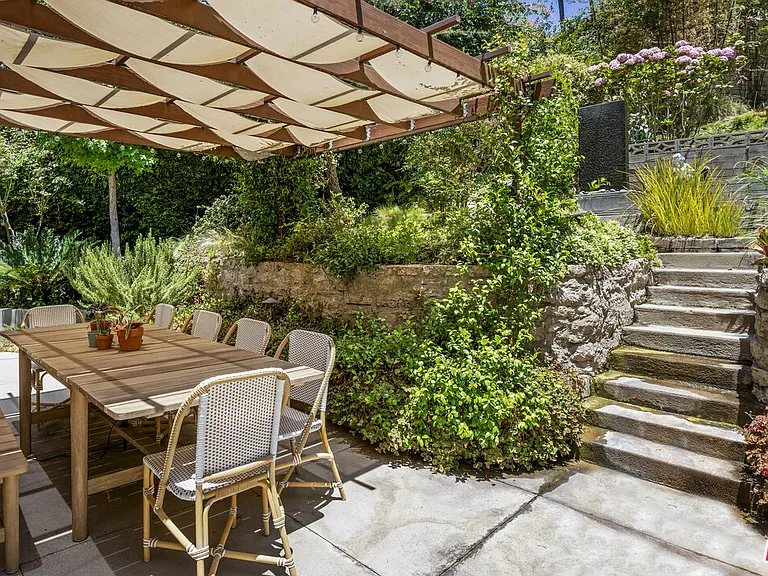 5749 Valley Oak Dr — Photo 15