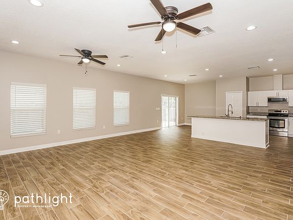 4th image of 454 S Sparkman Ave