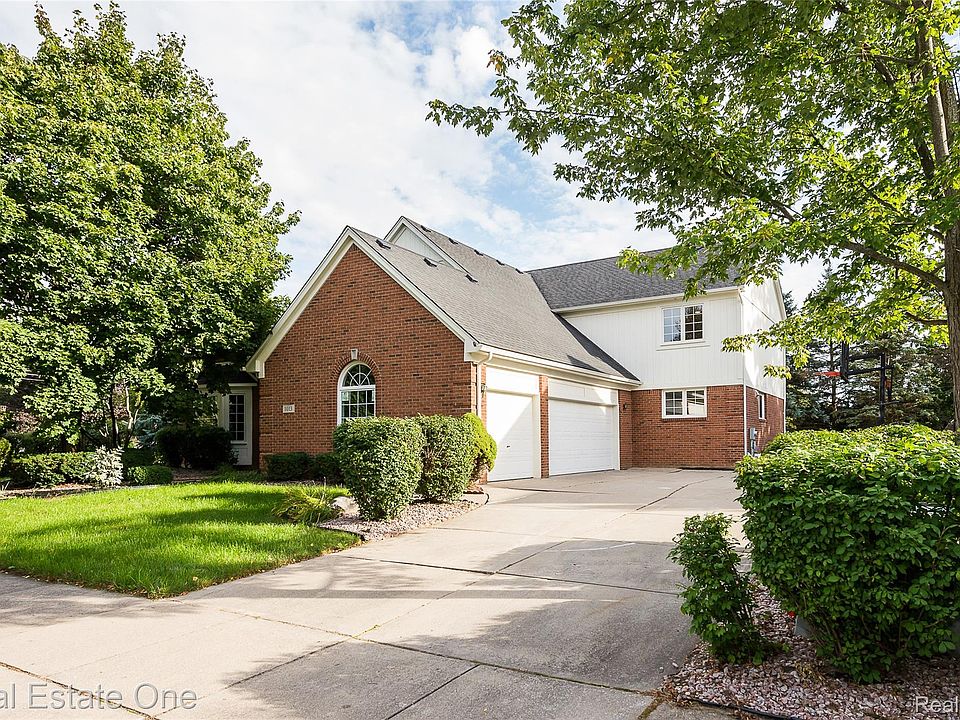 1st image of 1013 Rochelle Park Dr