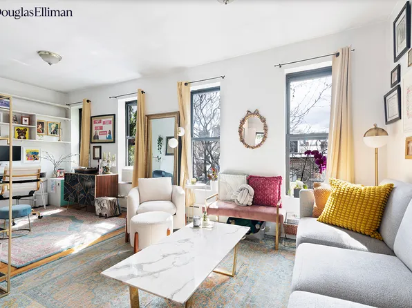 22 Leroy Street image 1 of 6