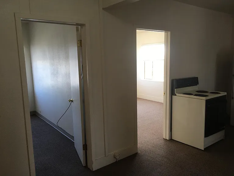 1021 S Lincoln Ave #2 — Photo 8