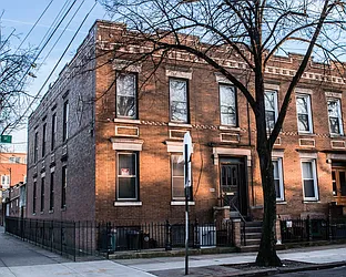 1888 Hart Street  image 1 of 2