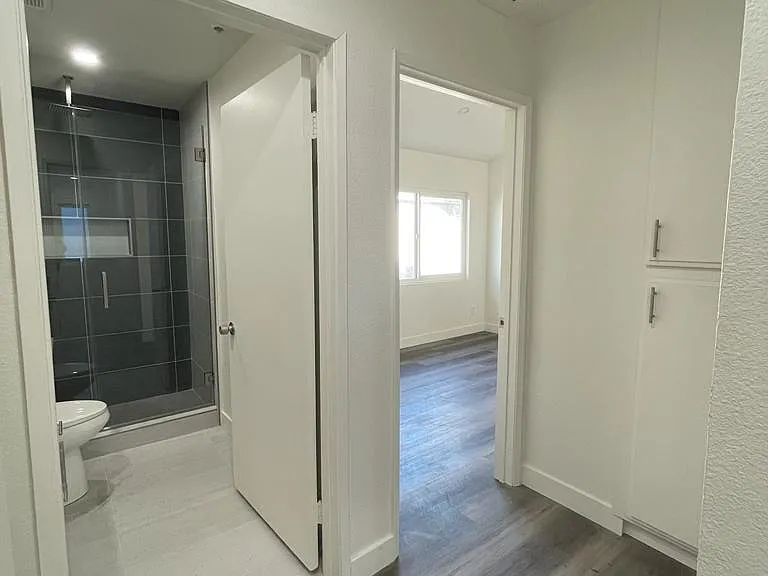 8828 Burnet Ave #8 — Photo 14