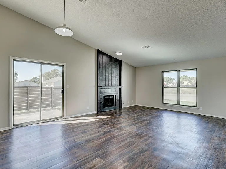 Welcome to Woodstone Homes — Photo 67