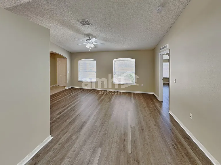 2925 Canyon Trail Ln — Photo 8