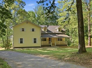3695 Ledan Rd, Gainesville, GA 30506