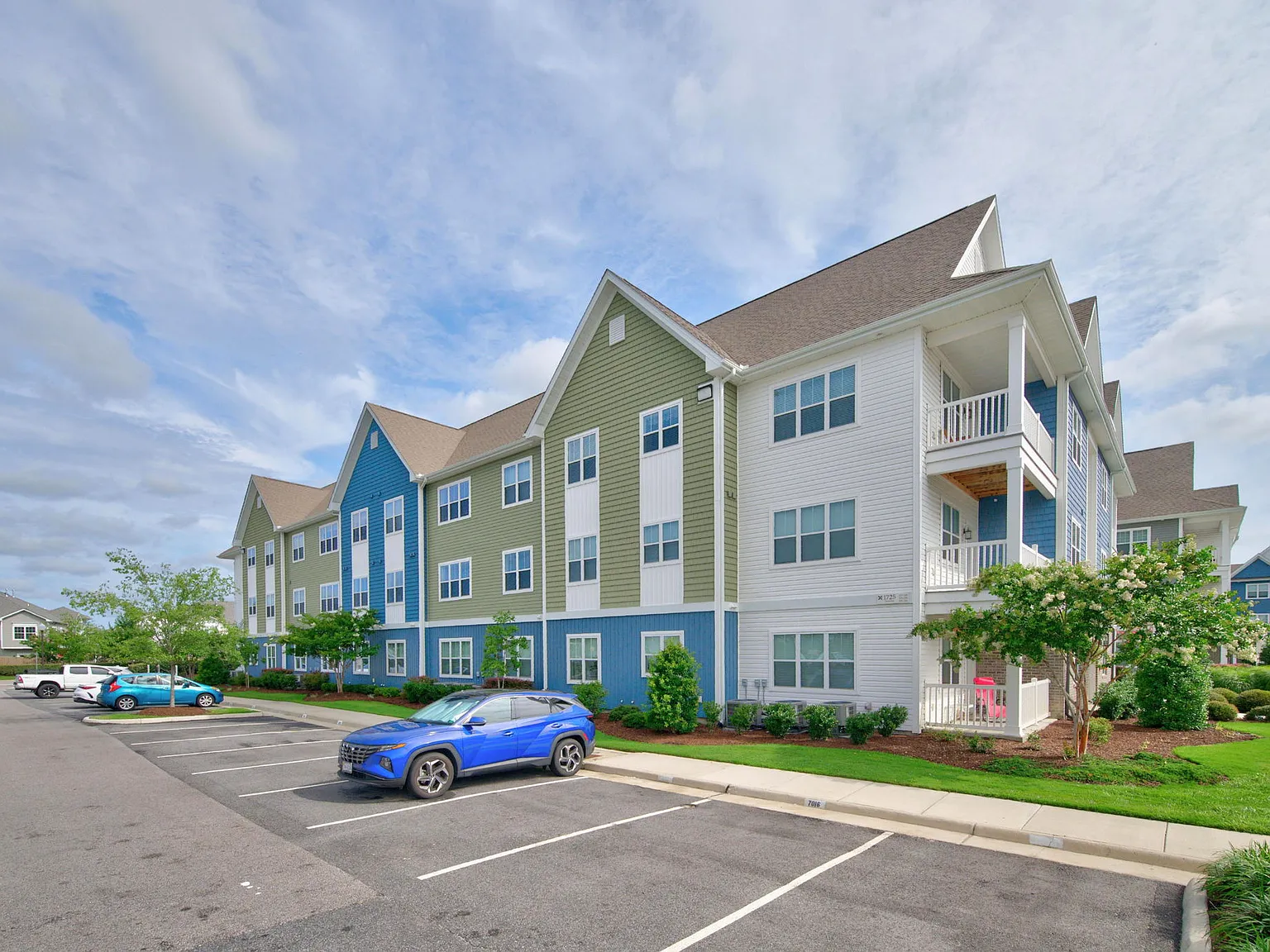 2 bed, 1483 sqft, $2,295 — Photo 2
