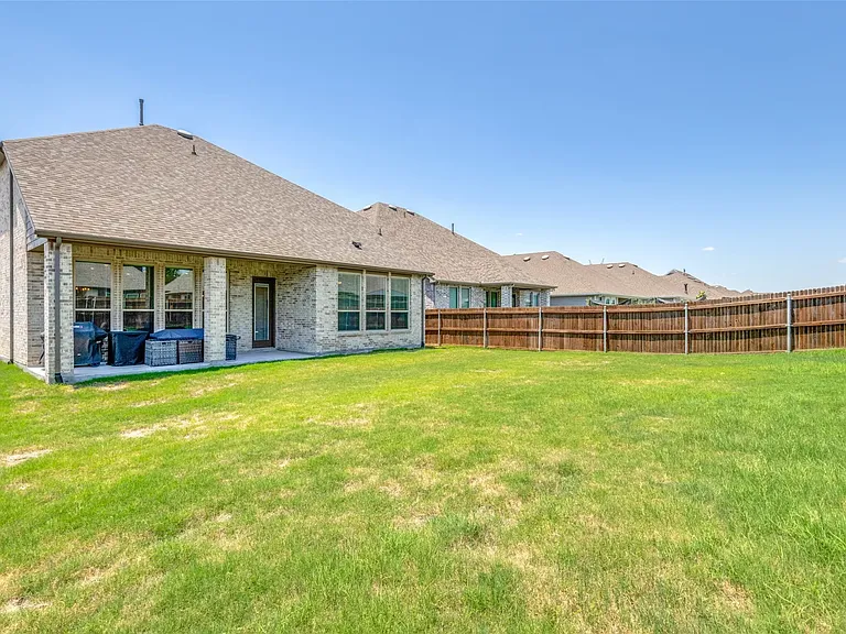 3053 Estuary Dr — Photo 24
