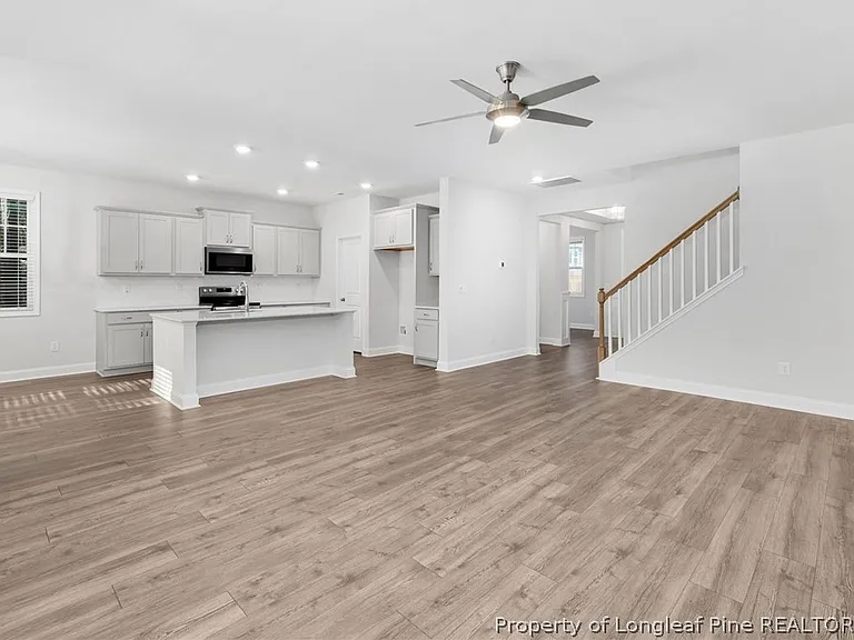 107 Glenwood Ct — Photo 10