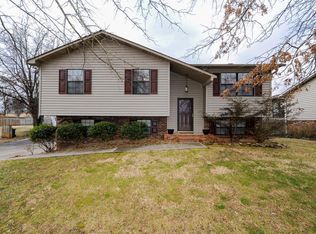 3909 Davis Ford Rd, Maryville, TN 37804