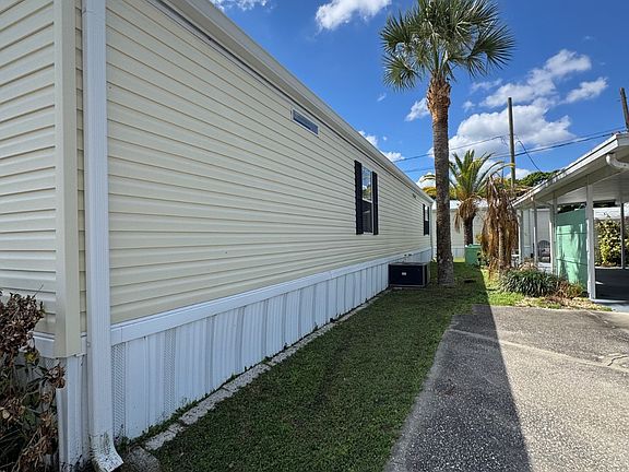 5th image of 305 Cape Ave
