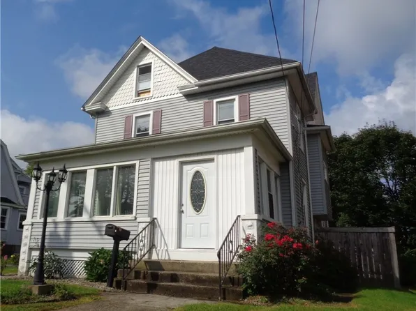 105 Columbia Ave, Greenville, PA 16125