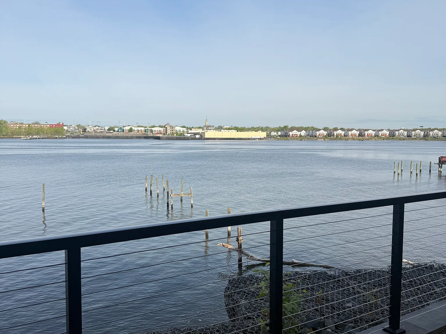 8 bed, 4800 sqft, $12,000 — Photo 3