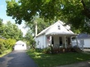 14 Guth St, Dundee, IL 60118