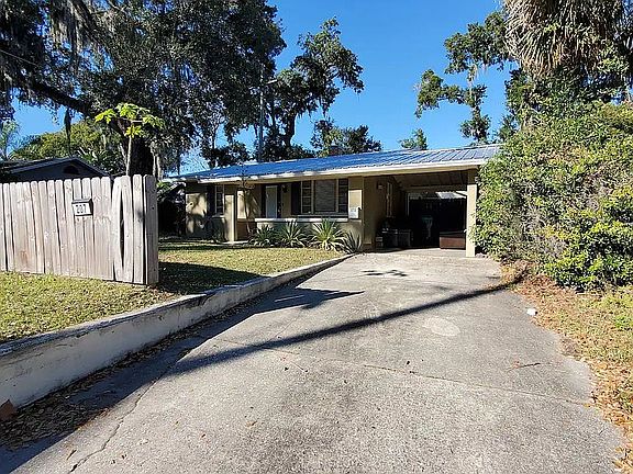 4th image of 207 E Kaley St
