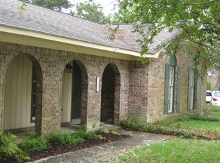 1180 Main Canal Dr, Mount Pleasant, SC 29464