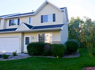3200 Juniper Cir APT A, Woodbury, MN 55125