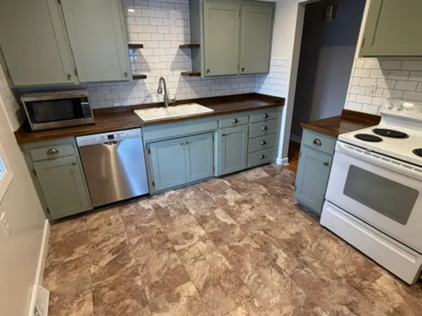 609 W Barnes Rd, Spokane, WA 99218
