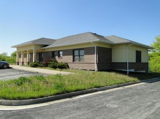 2635 Fairway Dr, Fulton, MO 65251