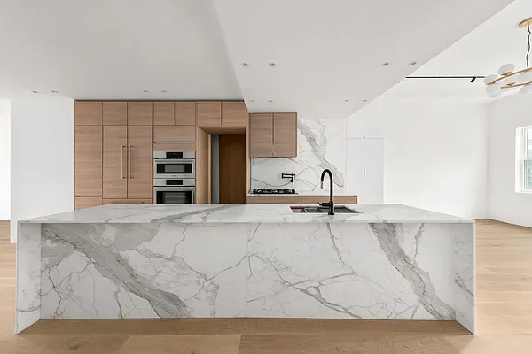 Rented by Douglas Elliman | media 26