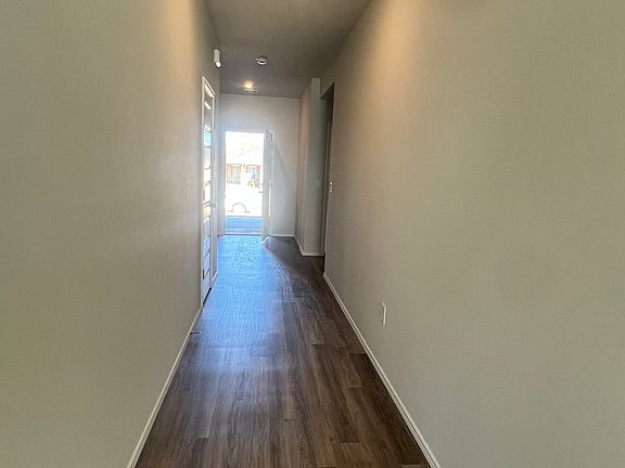 4th image of 616 NW 120th Ter