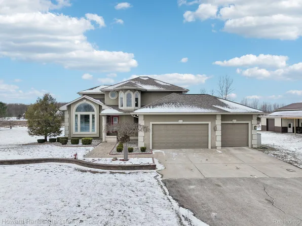 2407 N Nichols Rd, Flushing, MI 48433