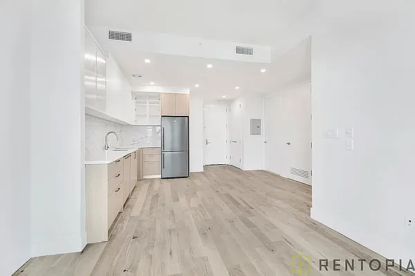 Rented by Rentopia | media 22