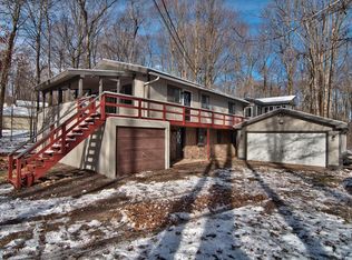 1826 Stag Run, Pocono Lake, PA 18347