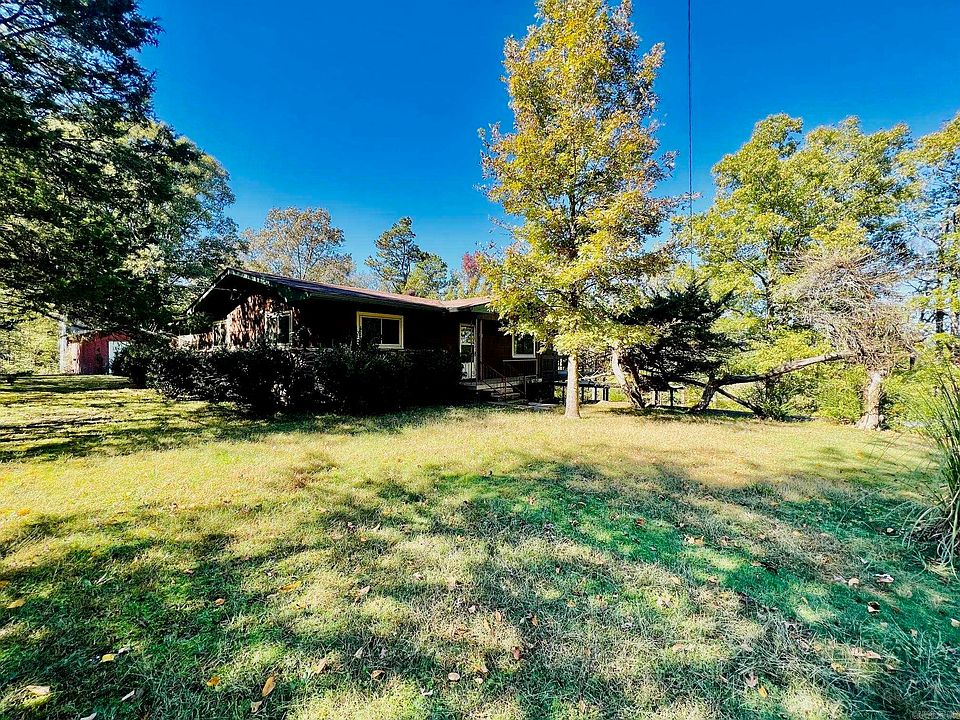 1st image of 132 Medlin Ln