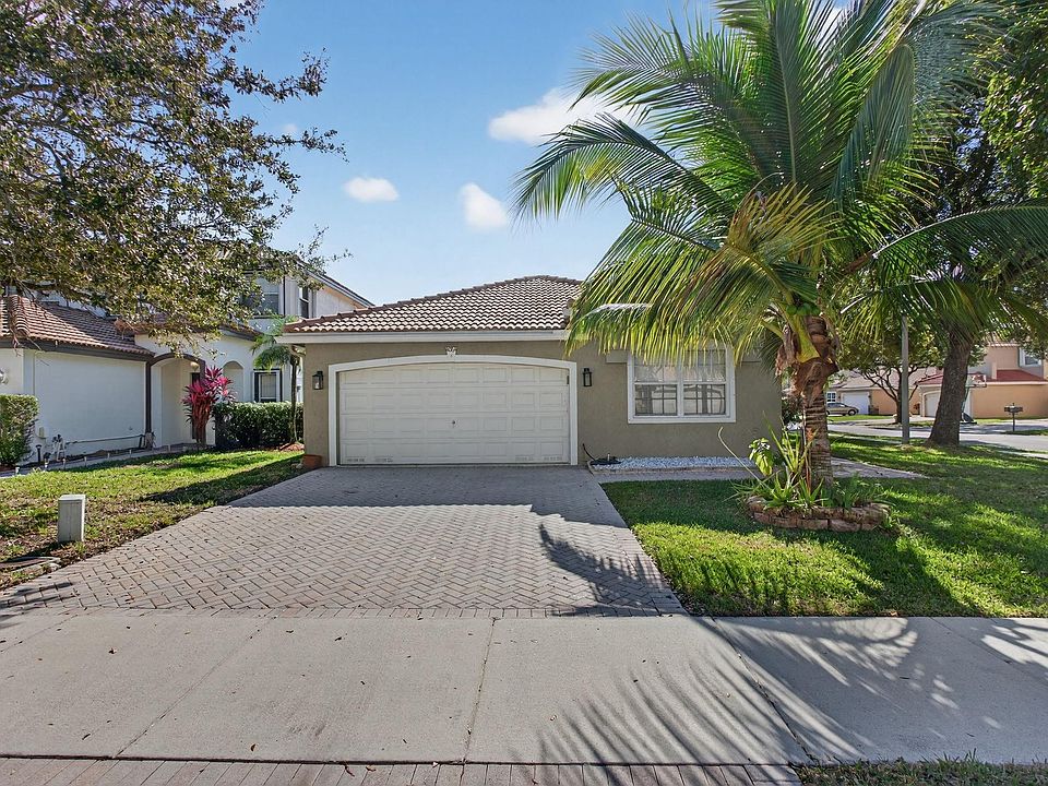 1st image of 4064 Crescent Creek Drive