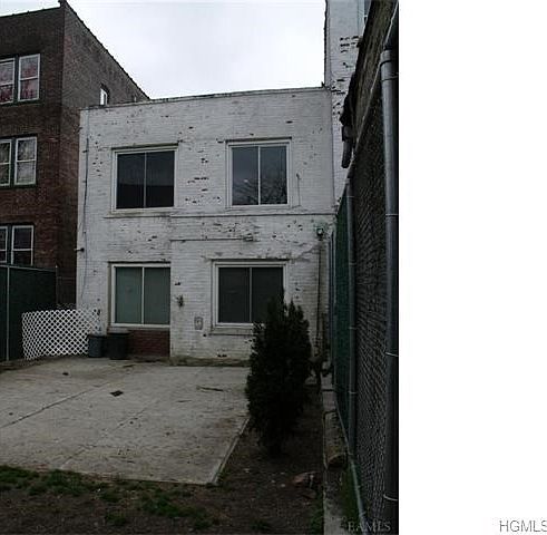 2nd image of 731 E 226th St