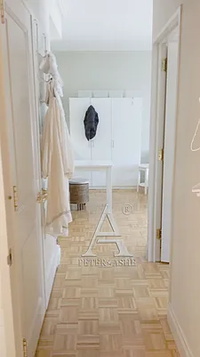 Rented by Peter Ashe | media 18